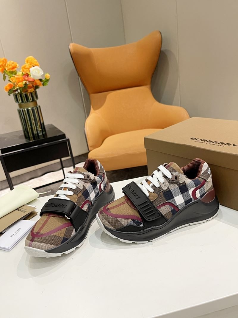 Burberry Low Shoes